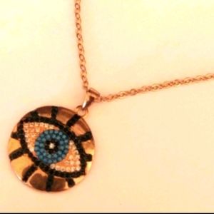 Eye necklace Rosegold gorgeous!